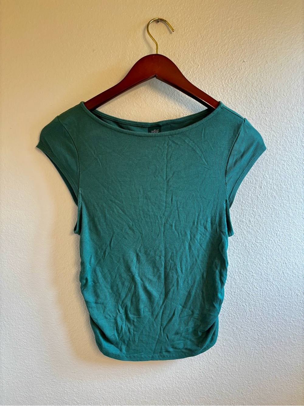 wild fable Green Short Sleeve Scoop Neck Tee